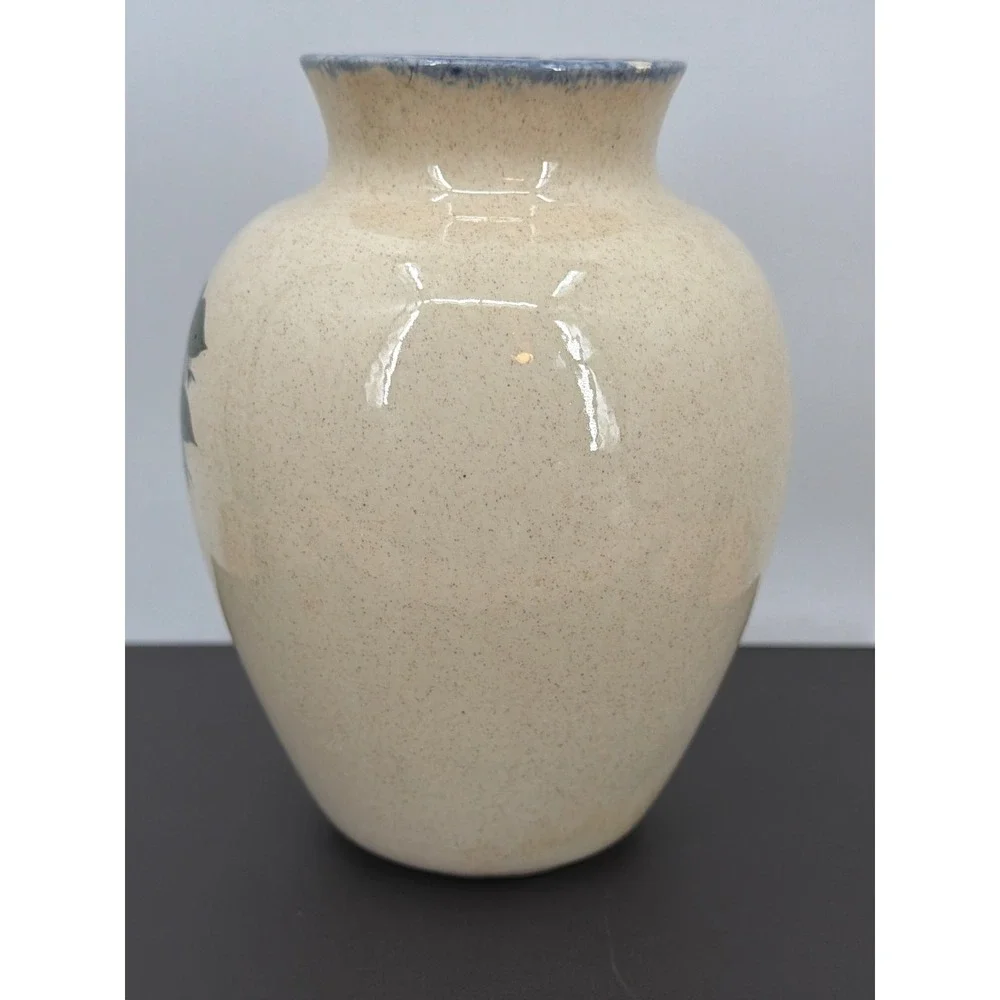 Vintage Hand Painted Blueberry Stoneware Pottery Vase Blue Sponged Rim 6 Inch